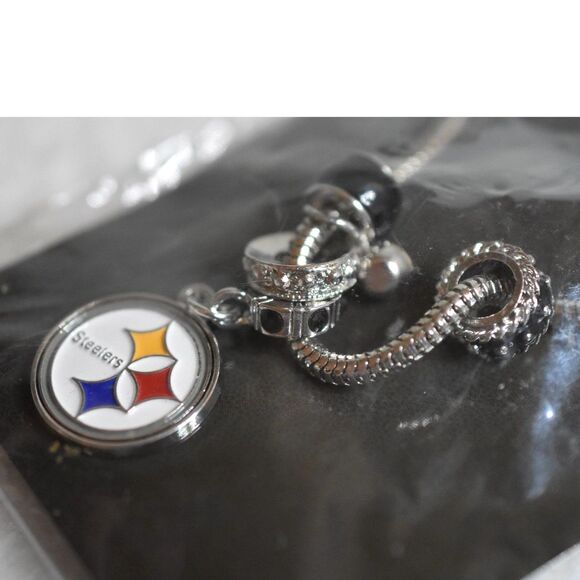 NFL New Pittsburg Steelers Snake Chain Euro Bead Logo Charm Necklace - Picture 2 of 4